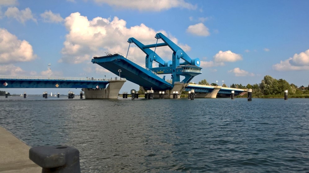 Klappbrücke 'Das blaue Wunder' in Wolgast
